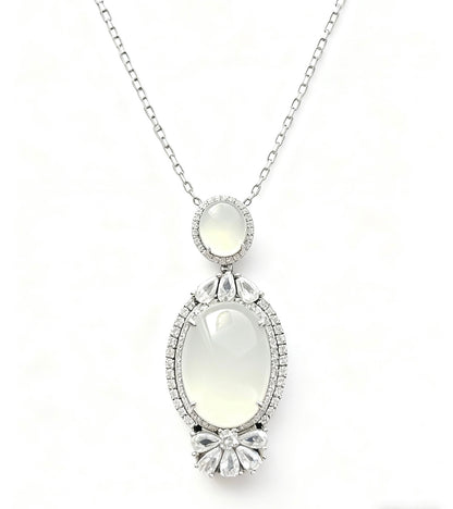 Artificial Chalcedony Bouquet Egg-Shaped Zircon Necklace